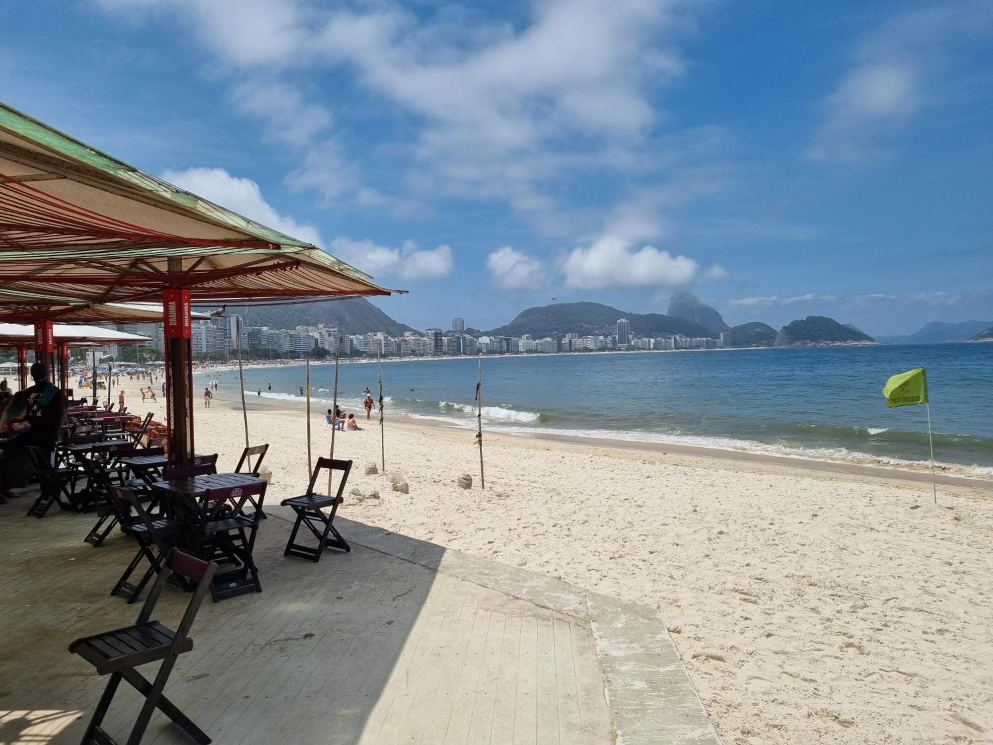 1 C Vista Livre E Banheiro Privativo E Perto Praias Ipanema Leblon Arpoador Copacabana E Do Cristo Redentor Do Bondinho Pao Acucar Etc Chegando Cedo Que O Check-in Do Meio-dia, Deixe Suas Malas, Idem No Check-out 10h Manha Rio de Janeiro