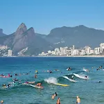 1 Quarto C Vista Livre E Banheiro Privativo E Perto Das Praias Ipanema Leblon Arpoador Copacabana E Do Cristo Redentor Do Bondinho Pao Acucar Etc Chegando Mais Cedo Que O Check-In Do Meio-Dia, Deixe Suas Malas, Idem No Check-Out Das 10H Manha