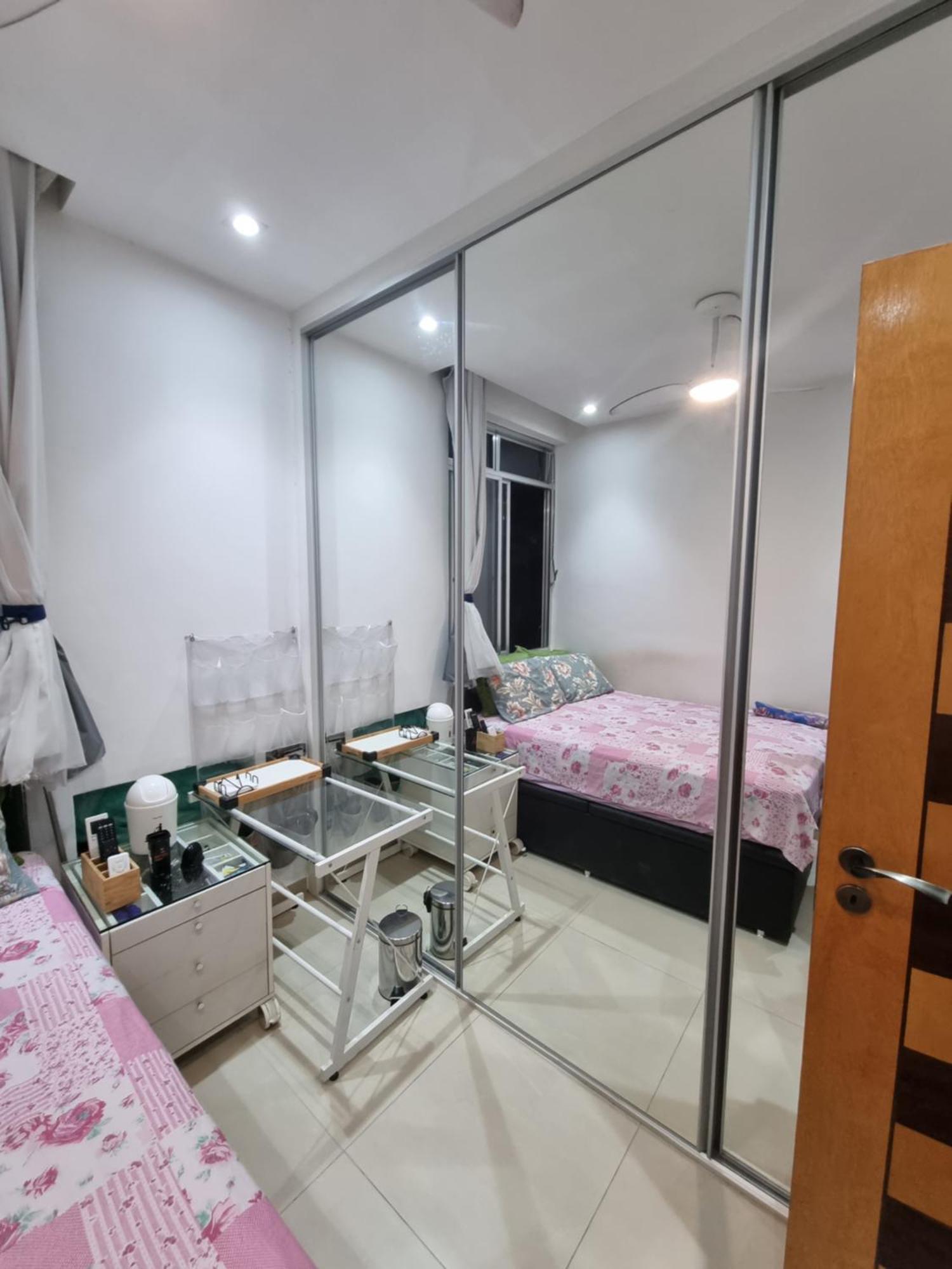 Habitación en casa particular 1 C Vista Livre E Banheiro Privativo E Perto Praias Ipanema Leblon Arpoador Copacabana E Do Cristo Redentor Do Bondinho Pao Acucar Etc Chegando Cedo Que O Check-in Do Meio-dia, Deixe Suas Malas, Idem No Check-out 10h Manha