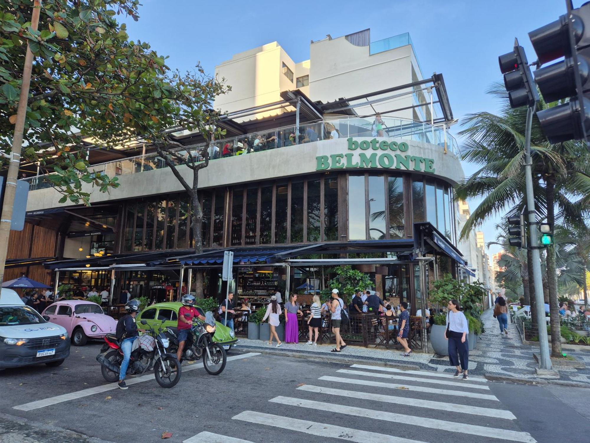 1 C Vista Livre E Banheiro Privativo E Perto Praias Ipanema Leblon Arpoador Copacabana E Do Cristo Redentor Do Bondinho Pao Acucar Etc Chegando Cedo Que O Check-in Do Meio-dia, Deixe Suas Malas, Idem No Check-out 10h Manha Habitación en casa particular *